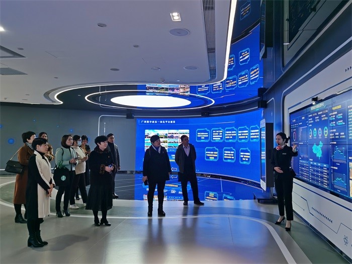 198CD